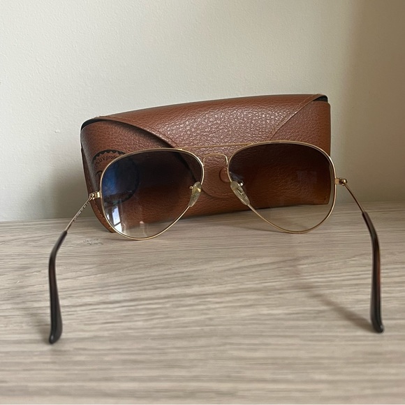 RayBan Aviator Gradient Brown and Gold Sunglasses - perfect condition main image 9